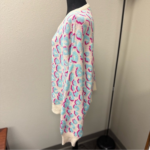 Peach Love Blue & Pink Colorful Patterned Women's Sweater. Size Large - Picture 2 of 5